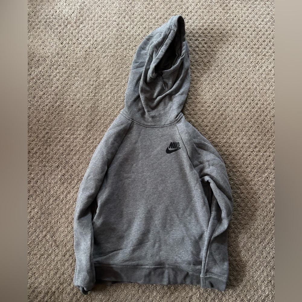 Nike Men’s Long Neck Fleece Hoodie